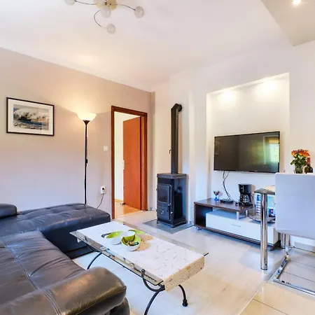 With A Parking Space Mali Losinj, Losinj - 19653 Appartement *